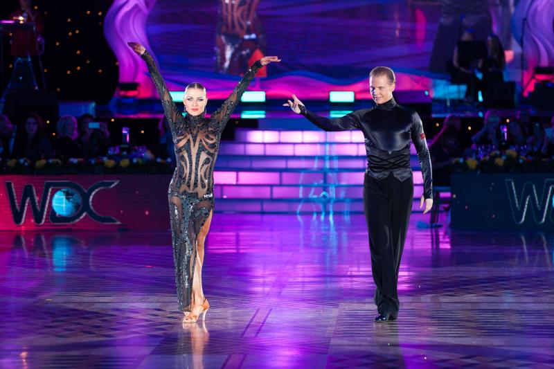 Спортивные танцы: Никита Бровко и Ольга Урумова «Если ты интересен зрителю, ты останешься в истории»