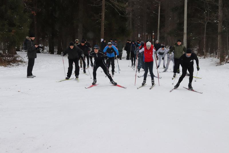 В Йошкар-Оле состоялись соревнования по лыжным гонкам среди подразделений Управления Росгвардии по Республике Марий Эл