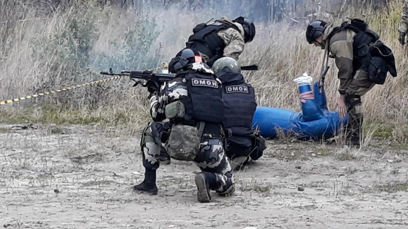 В Югре росгвардейцы спецподразделений приняли участие в турнире по практической стрельбе