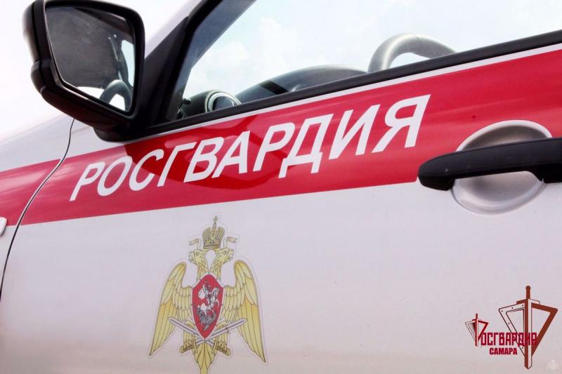 В Самаре росгвардейцы обеспечили безопасность футбольного матча РПЛ