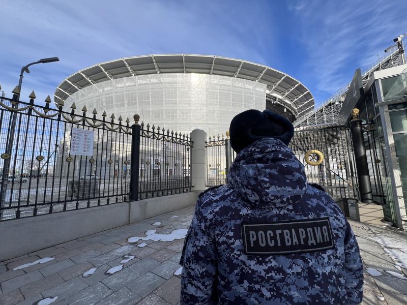 В Екатеринбурге Росгвардия обеспечила правопорядок на футбольном матче Российской Премьер-Лиги