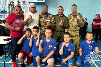 Офицеры СОБР «Пламя» стали почетными гостями ульяновского турнира по боксу