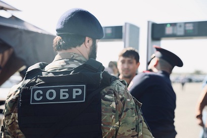 В ГРОЗНОМ РОСГВАРДИЯ ОБЕСПЕЧИЛА ПРАВОПОРЯДОК НА ФУТБОЛЬНОМ МАТЧЕ «АХМАТ»-«ЗЕНИТ»