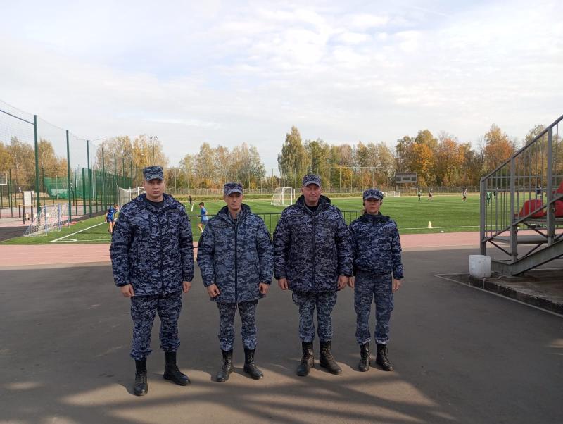 Футбольные встречи продолжаются