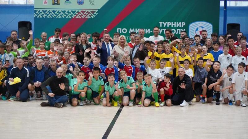 В Ханты-Мансийске юные спортсмены приняли участие во Всероссийском инклюзивном фестивале «Футбол - школа жизни»