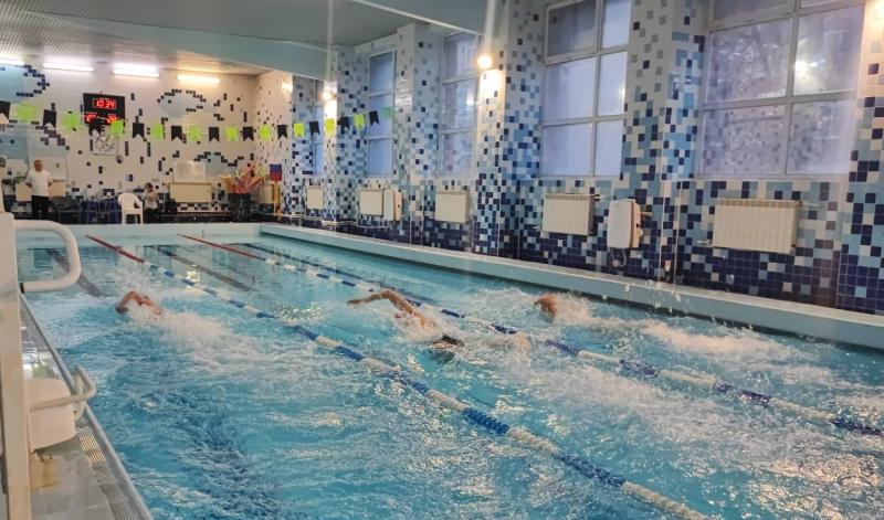 Команда Росгвардии стала «бронзовым» призером соревнований по плаванию среди силовых ведомств в Тамбове